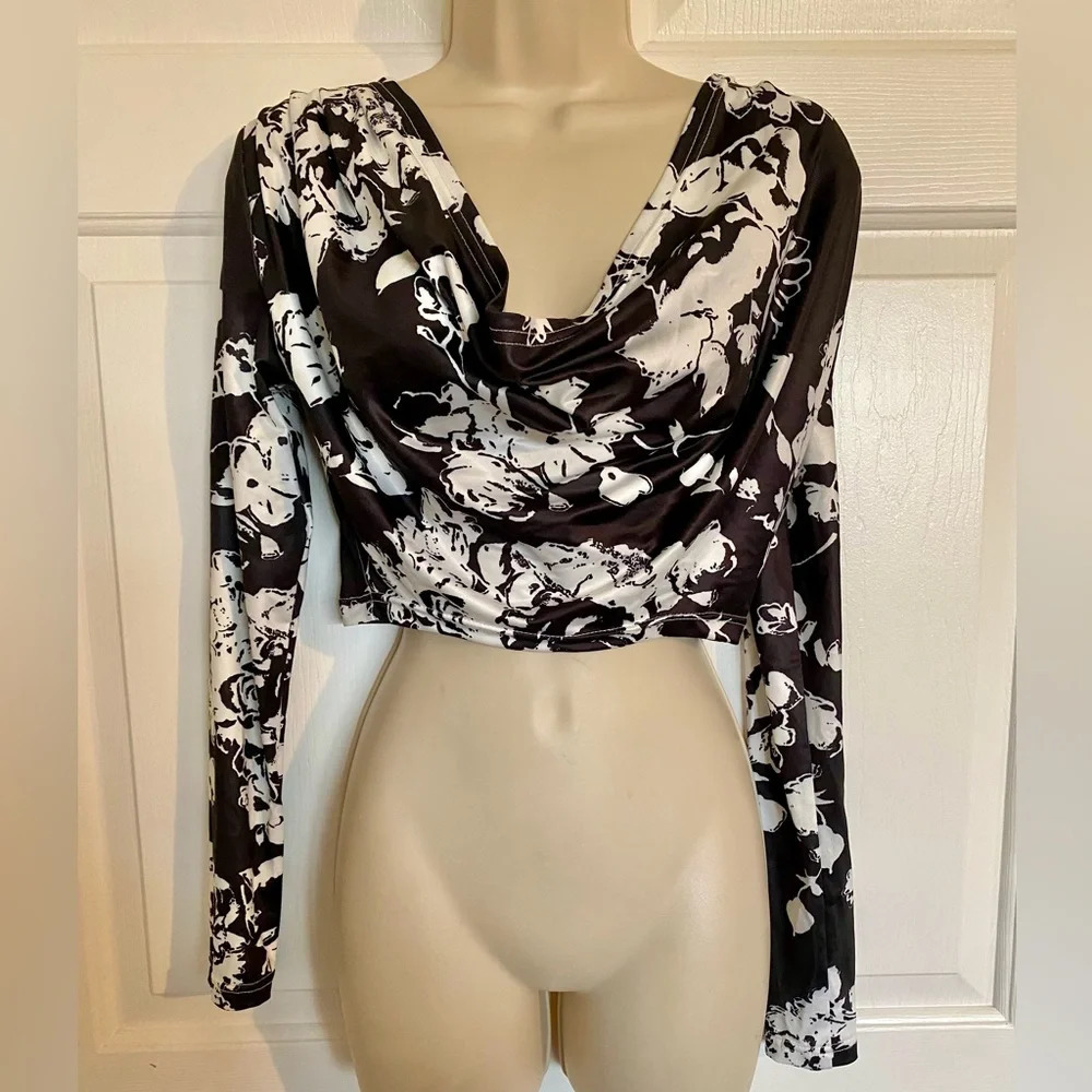 Shein Black White Floral Cropped Long Sleeve Cowl Neck Blouse Small
